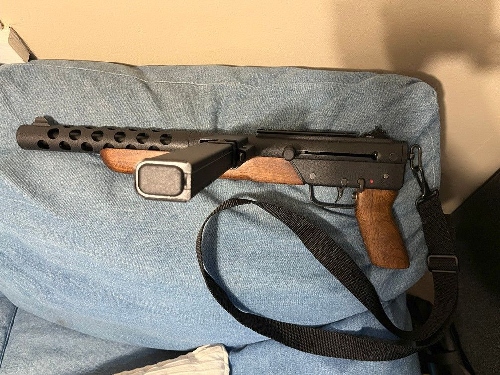 D-Max 8" Pistol