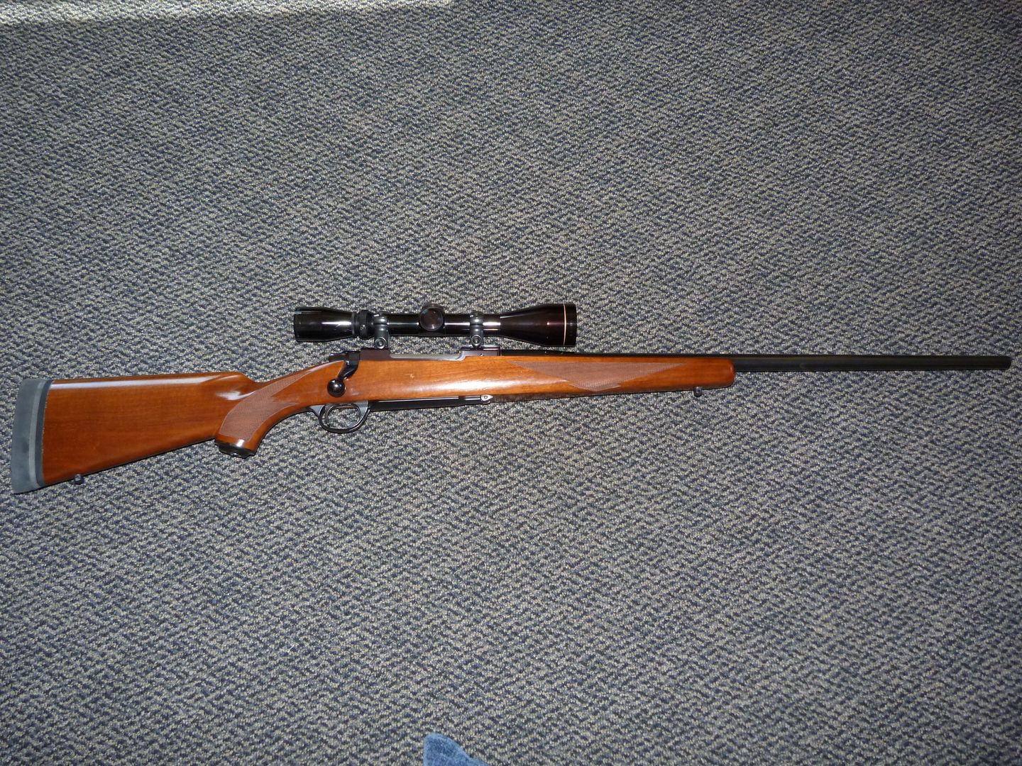 Ruger M77 338 Win Mag Rifle w Leupold 3-9x44 Scope - Mint condition - Made in 1975