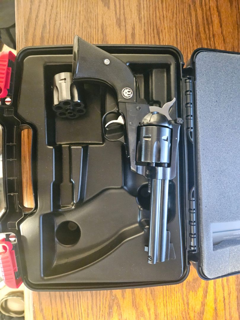 Ruger New Model Blackhawk Convertible 2