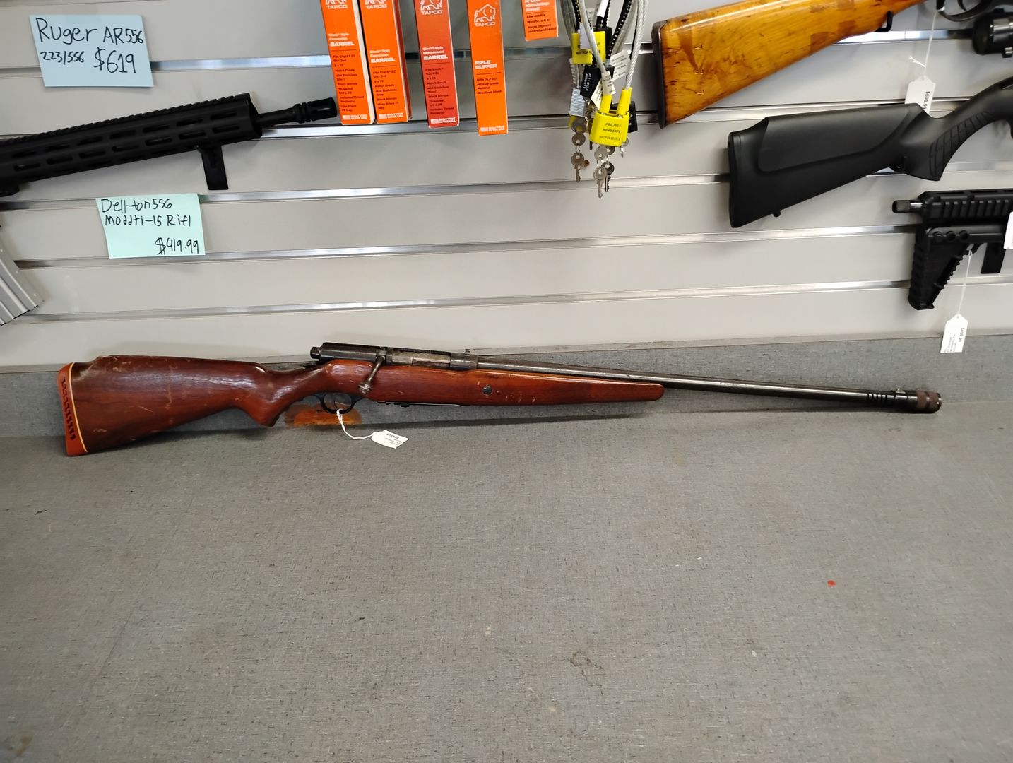 Mossberg model 185KB 20GA Bolt Action Shotgun