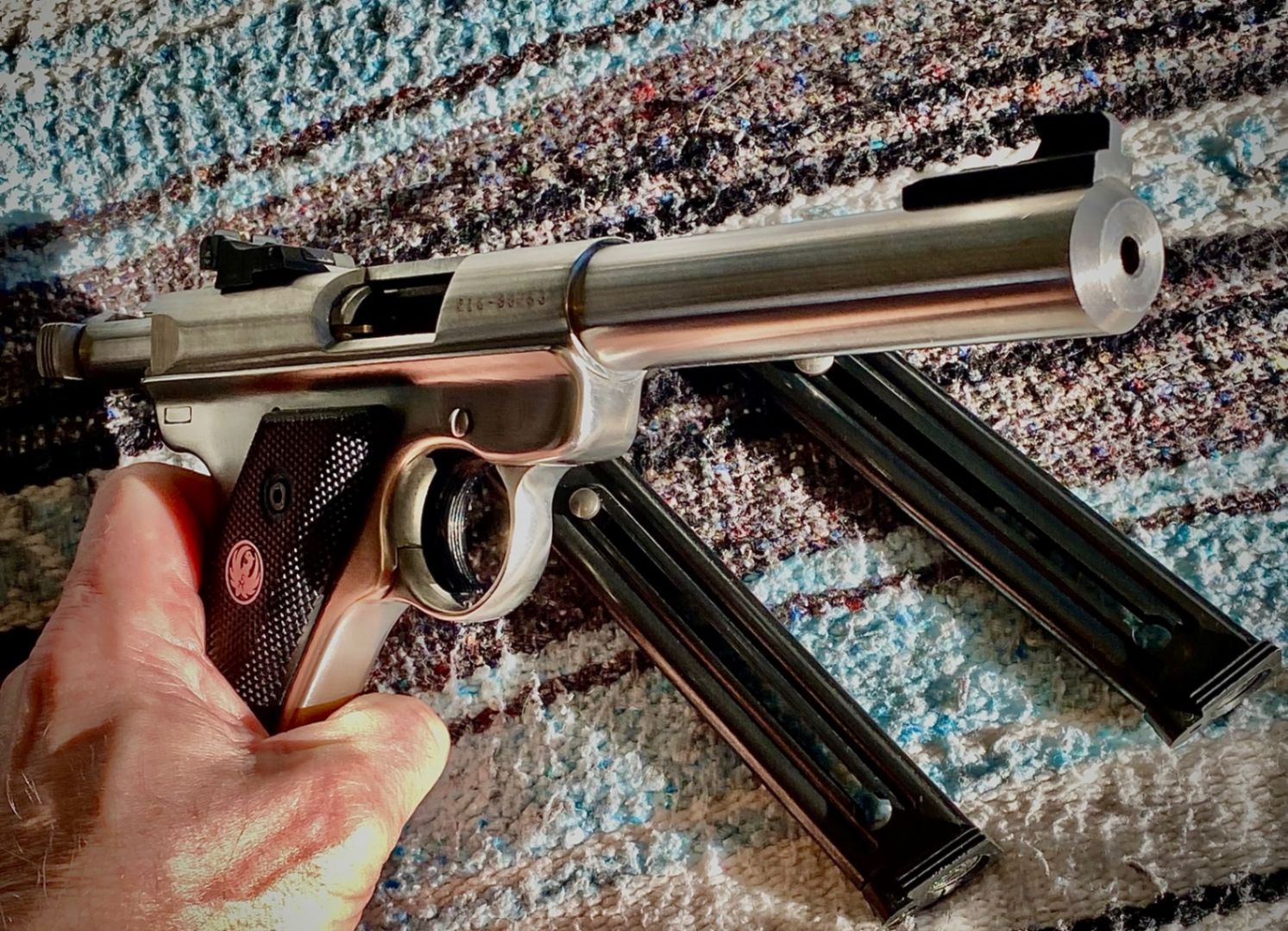 Ruger MKII Stainless bull-barrel 3