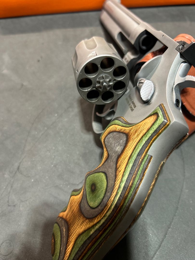 Lowered price Taurus stainless 357 mag. Just lowered $100 4