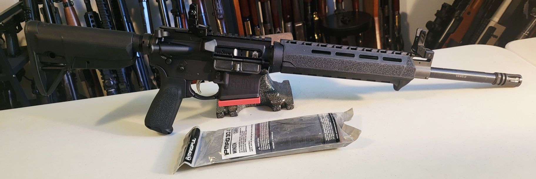 Springfield Armory Saint  2