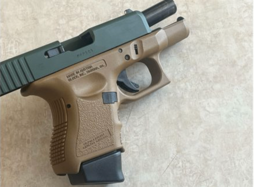 Glock 27 (Gen 3) – .40 S&W 3