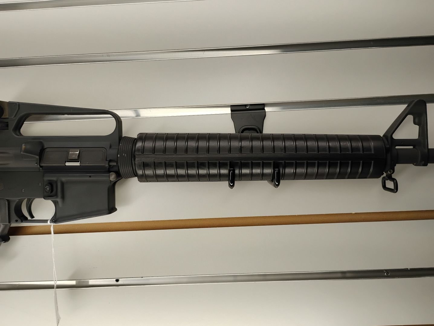 Bushmaster XM15-E2S - .223/5.56 Semi-Auto Rifle 5