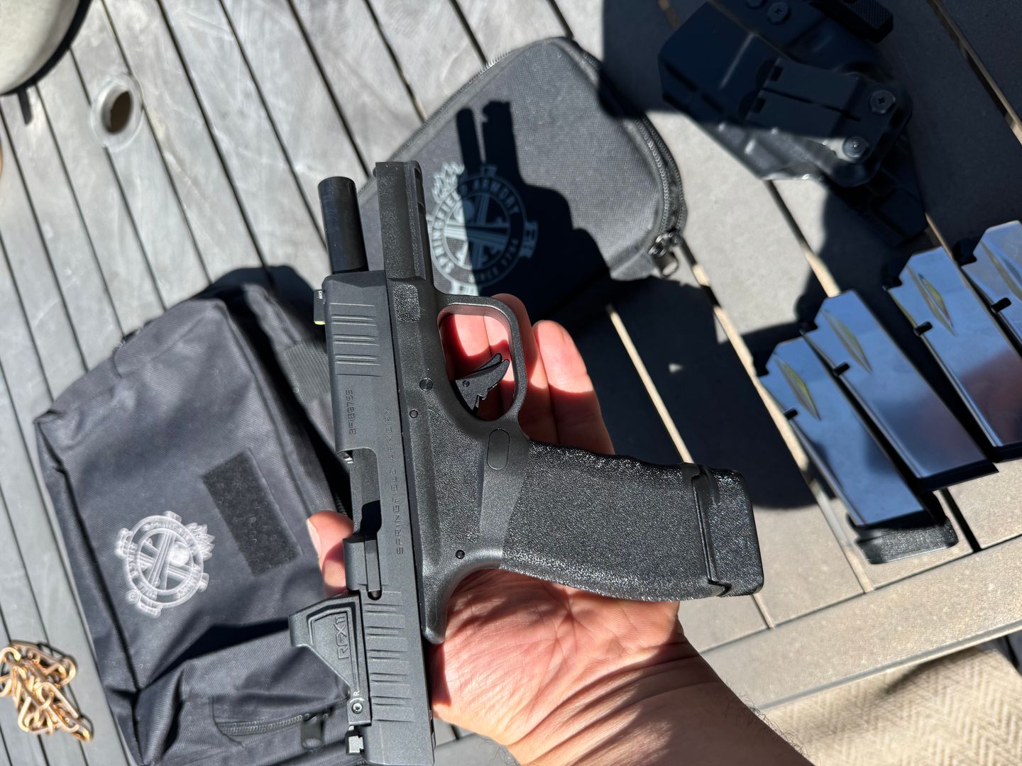 Springfield Hellcat Pro with Viridian RFX11 Green Dot, 5 mags and Holster 2
