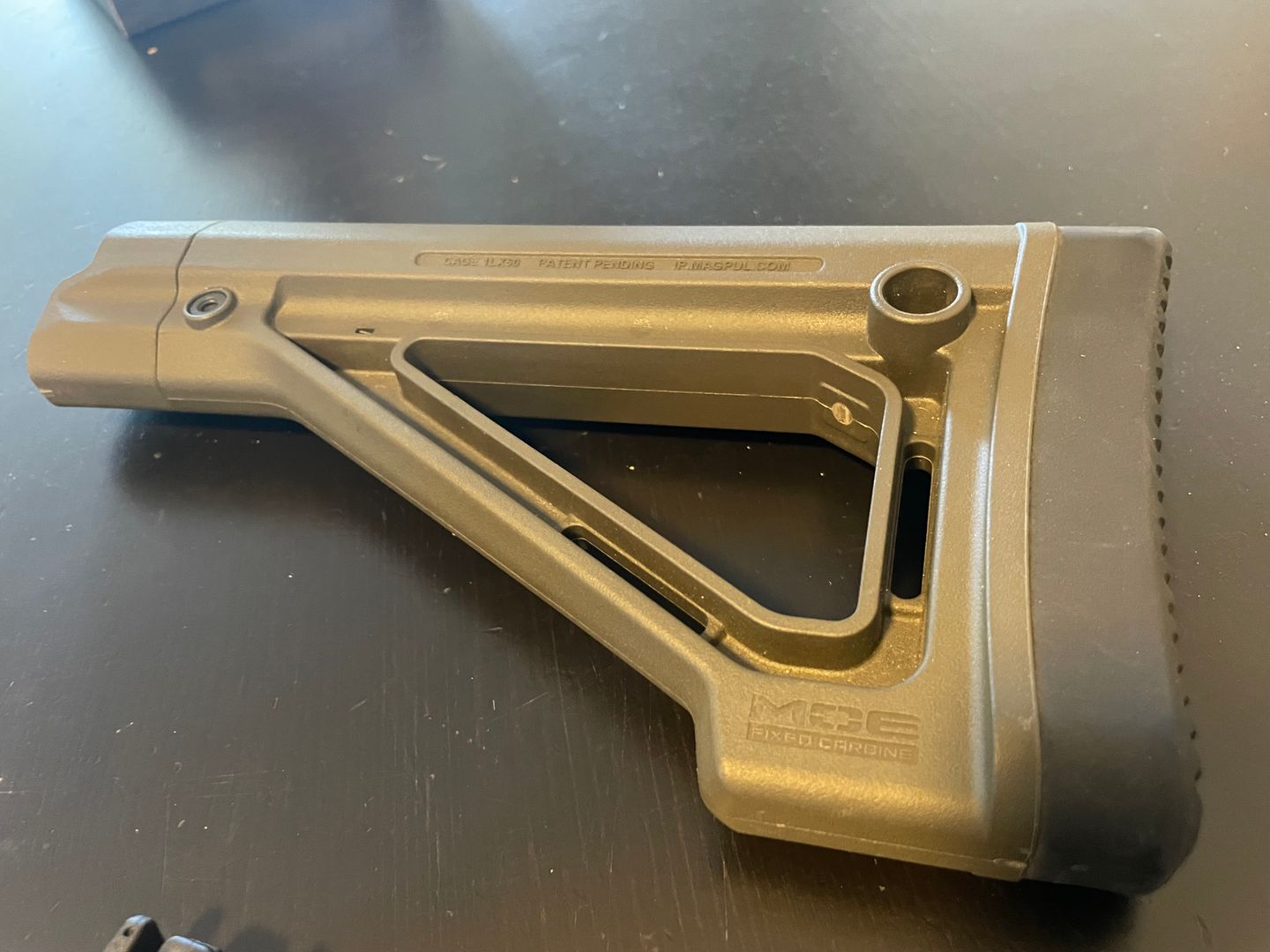 Magpul MOE Fixed stock and MBUS Sights 2