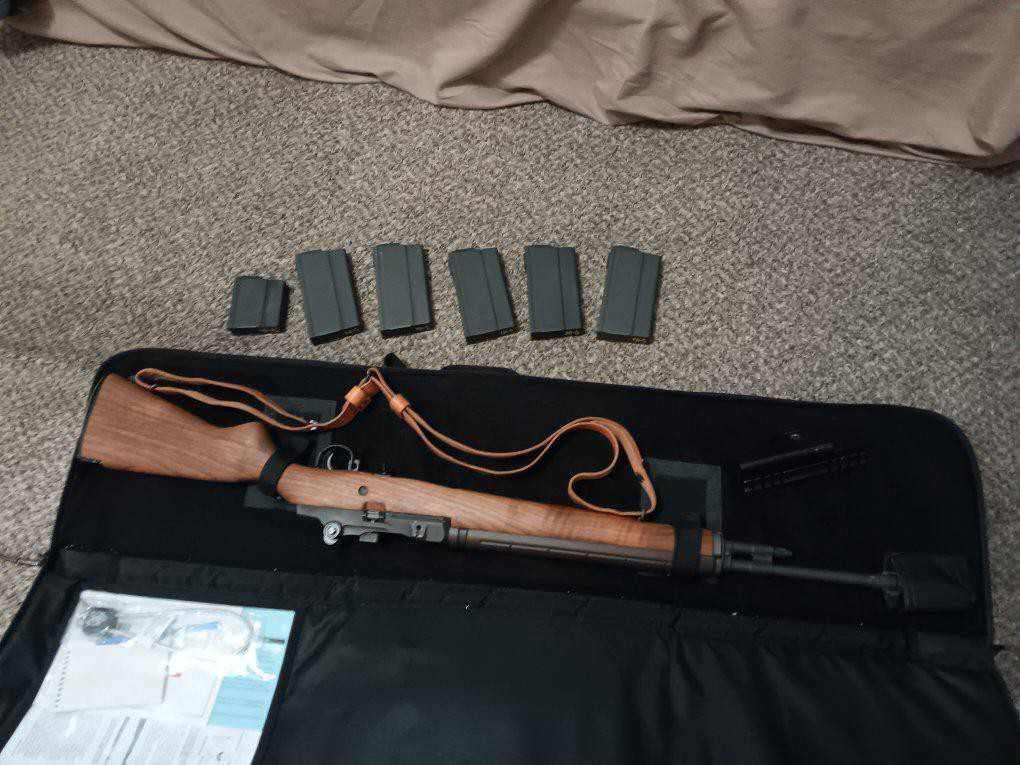 Springfield M1A 308 + Mags + Soft Case + Cleaning kit + Ammo 2