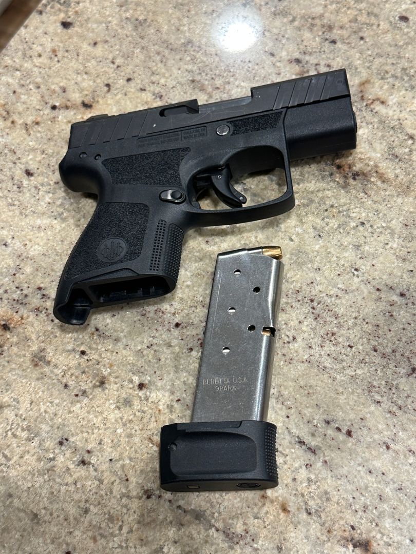 Beretta APX A1 Carry 2