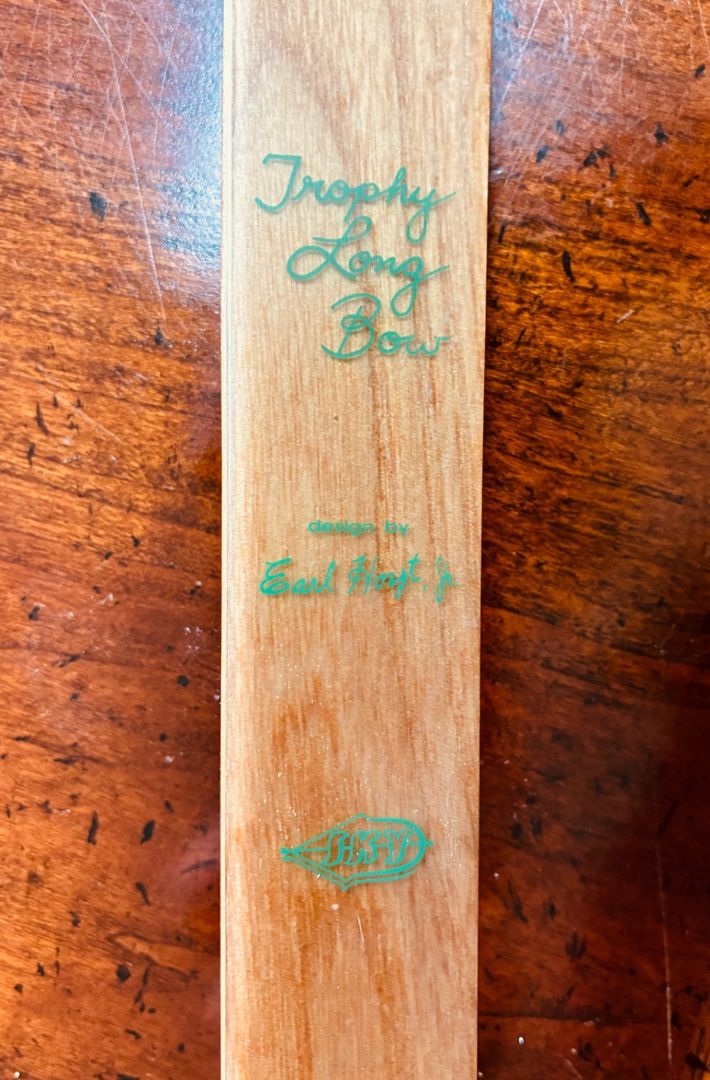 Sky Trophy Long Bow by Earl Hoyt Jr. – LH 30# @ 28”, 64” AMO – MINT 2