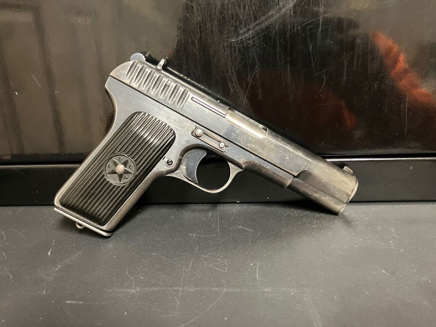 Russian Tokarev TT-33 w/ matching magazine