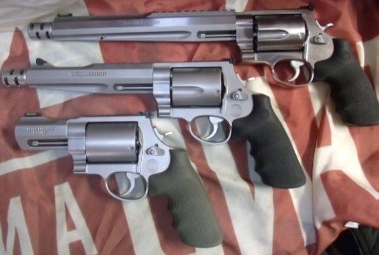 S&W Performance Center 3-gun set 2