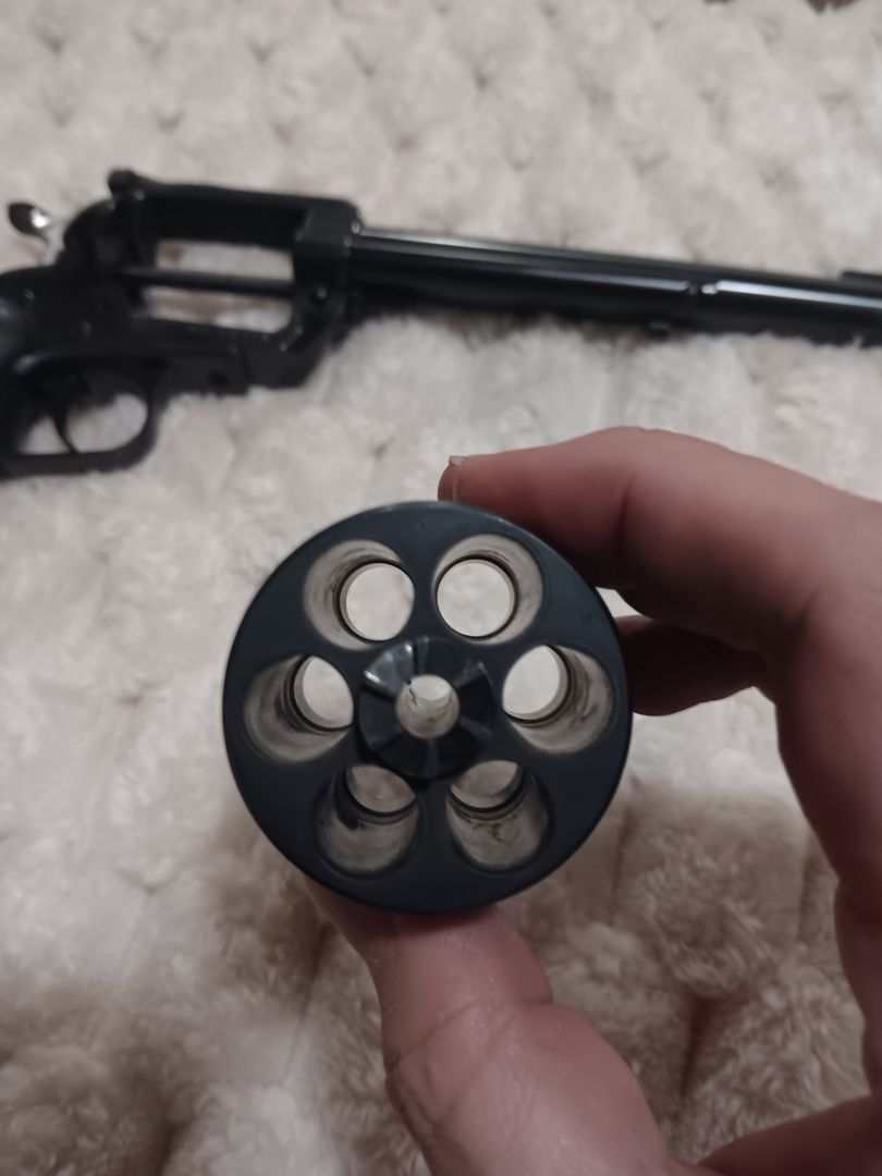 Ruger .44 Magnum New Model Super Blackhawk 4