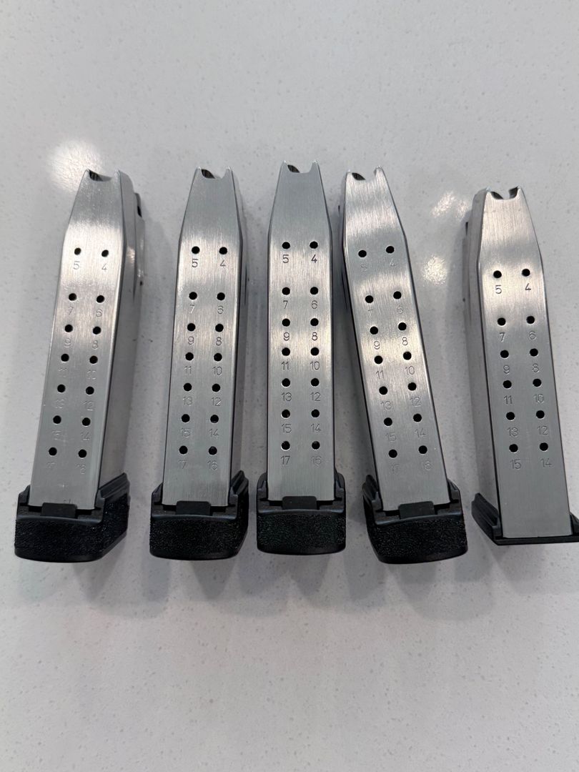 Hellcat pro Threaded barrel 3