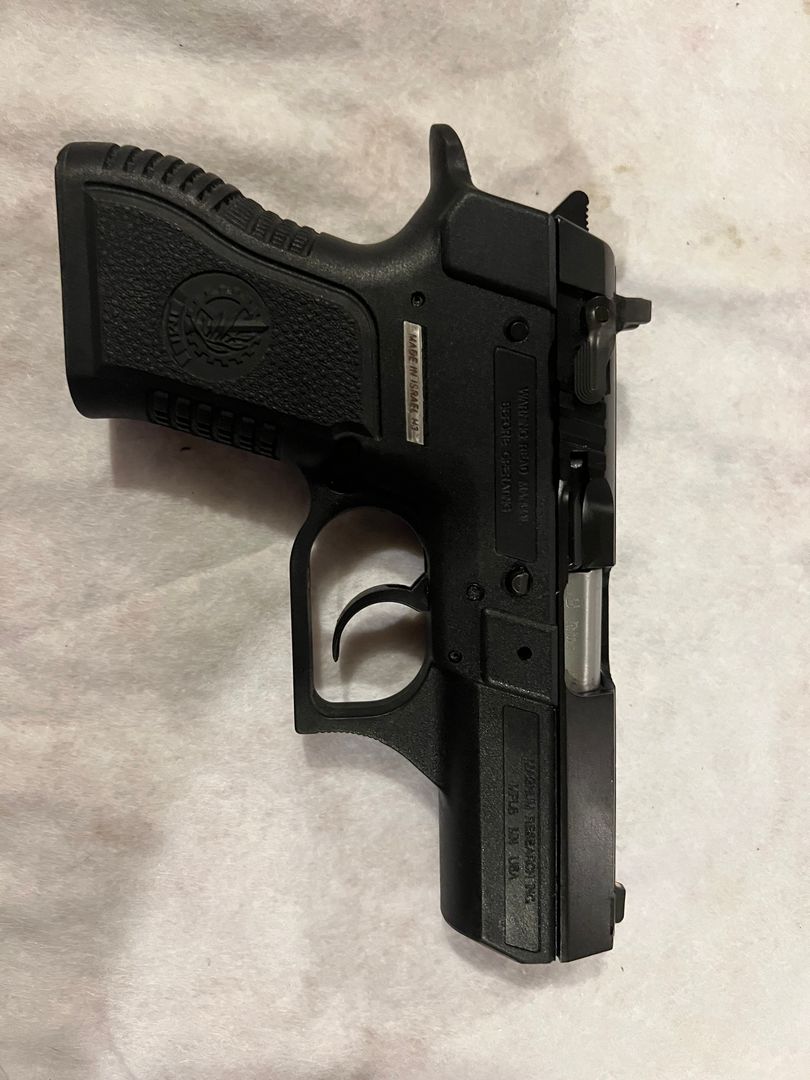 Baby Desert Eagle 2