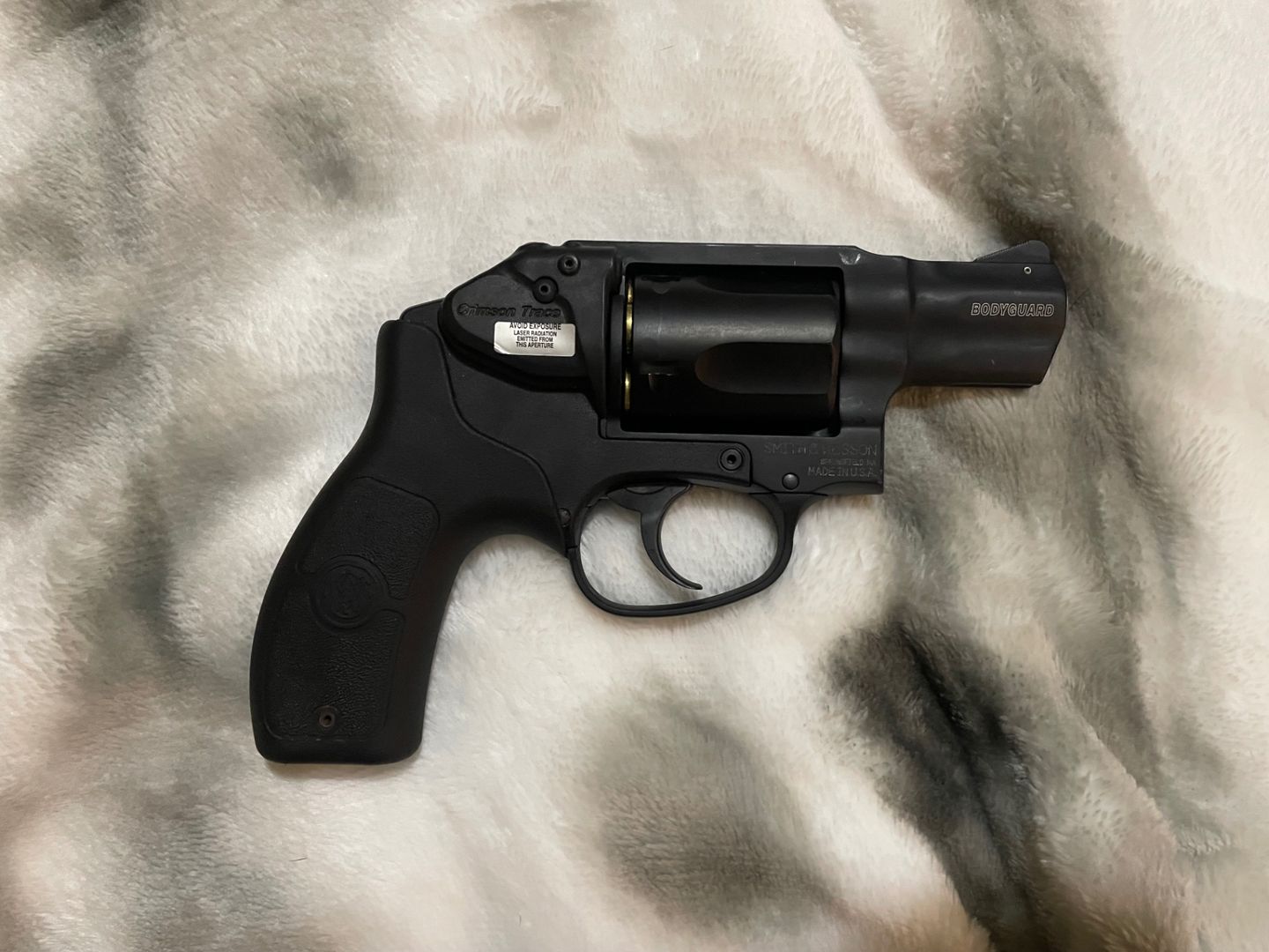 Smith & Wesson Bodyguard .38  2