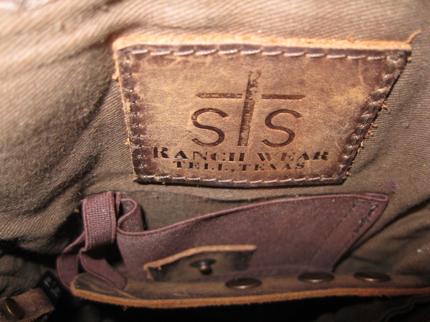 STS Ranch Wear Cowhide Tote Purse 3