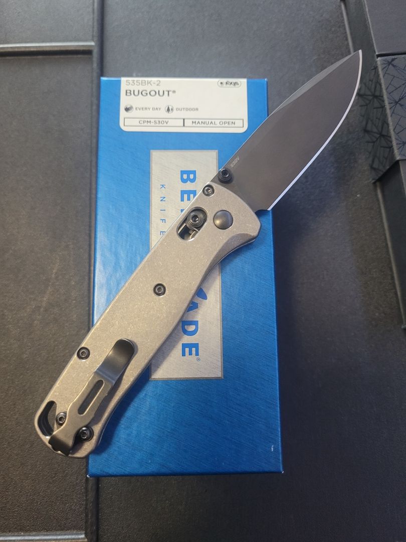 Benchmade Bugout Custom Titanium  3