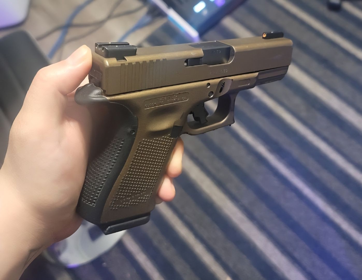 Glock G19 Gen 4 Burnt Bronze w/ Apex Trigger 3