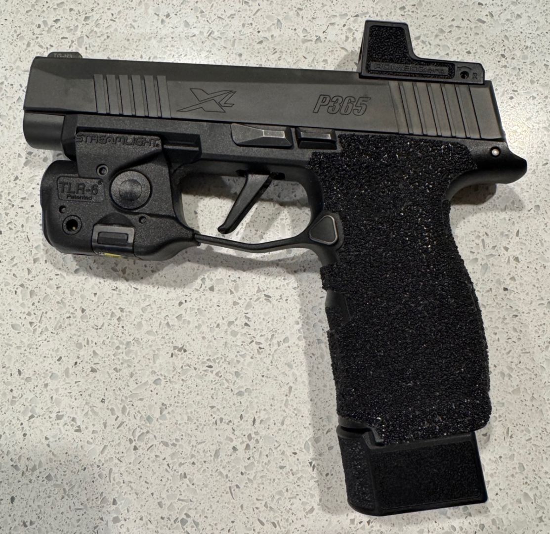 Sig Sauer P365XL, RomeoZero, TLR6 bundle