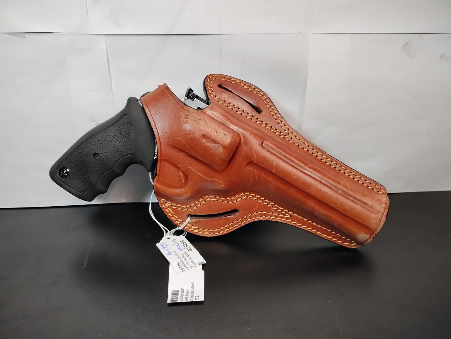 Taurus Model 66 Single-Action/Double-Action Revolver - 6" Barrel 4