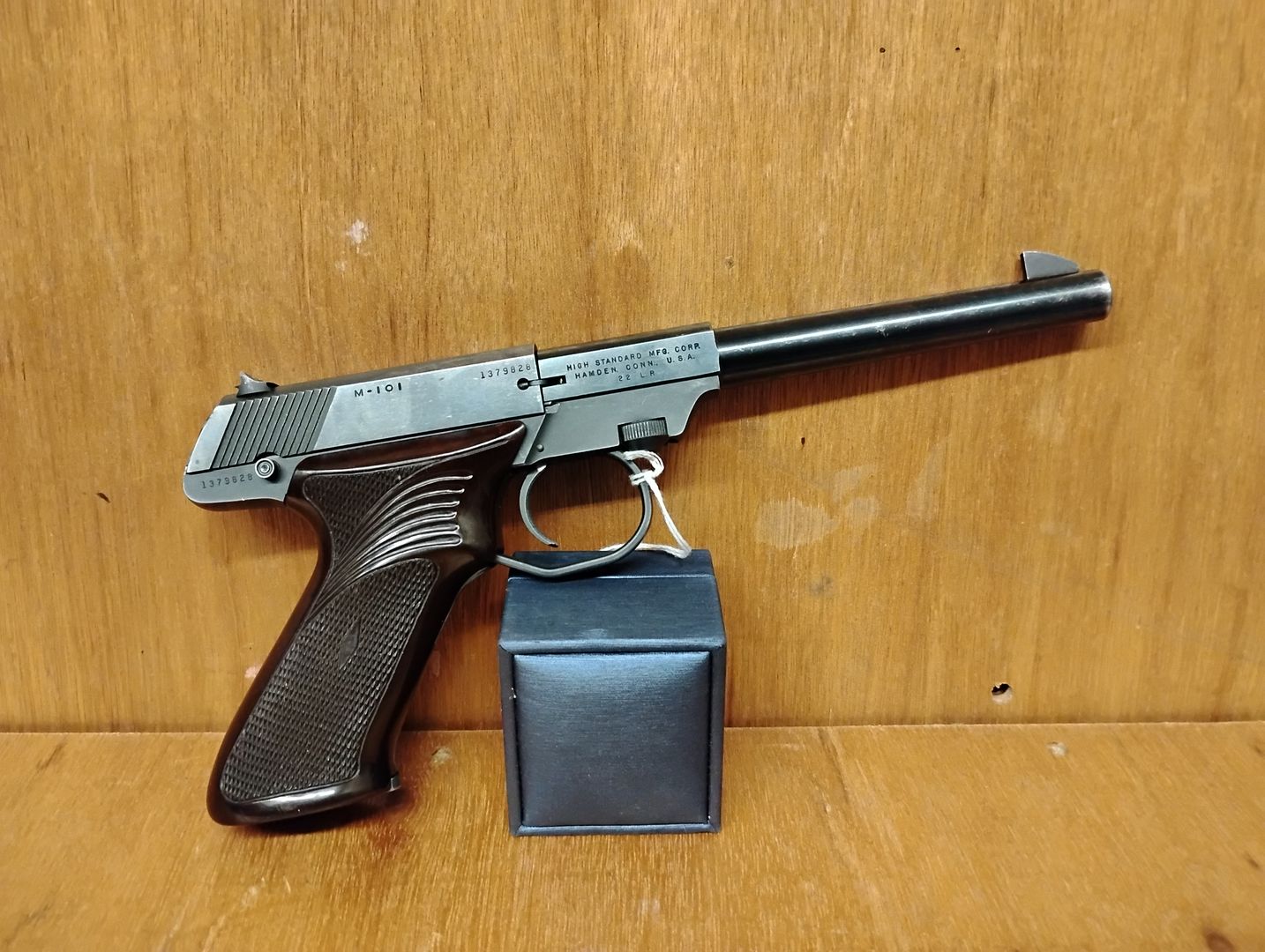 Hi-Standard M-101 Dura-matic .22 Cal Pistol S/N: 1379828