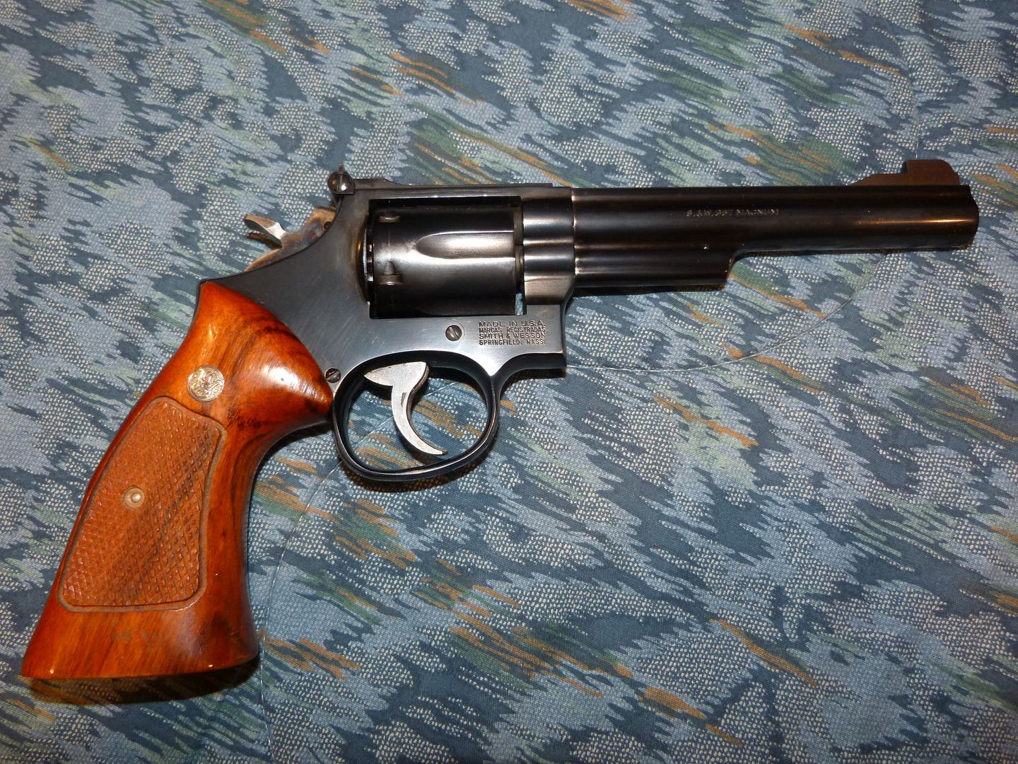 Collectable Smith & Wesson 357 Mag Model 19-6 357 Magnum Revolver - Excellent! 1989