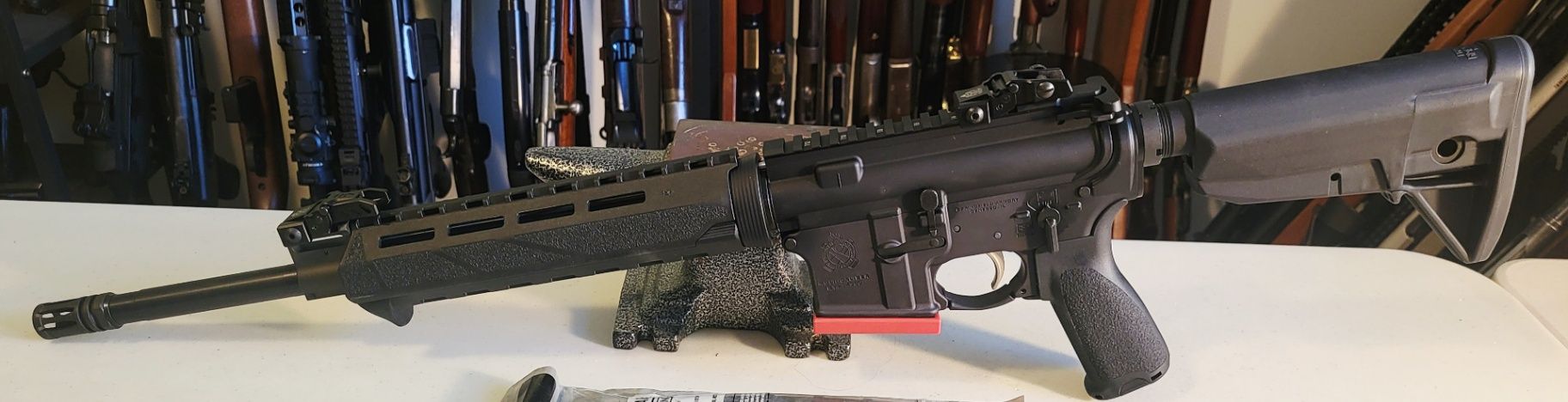 Springfield Armory Saint