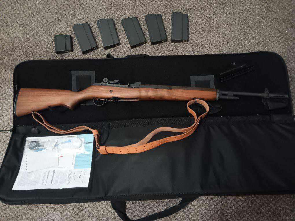 Springfield M1A 308 + Mags + Soft Case + Cleaning kit + Ammo
