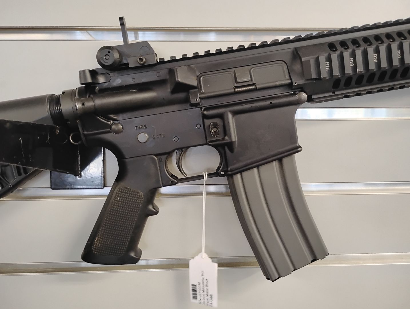 COLT M4 5.56 Carbine 4