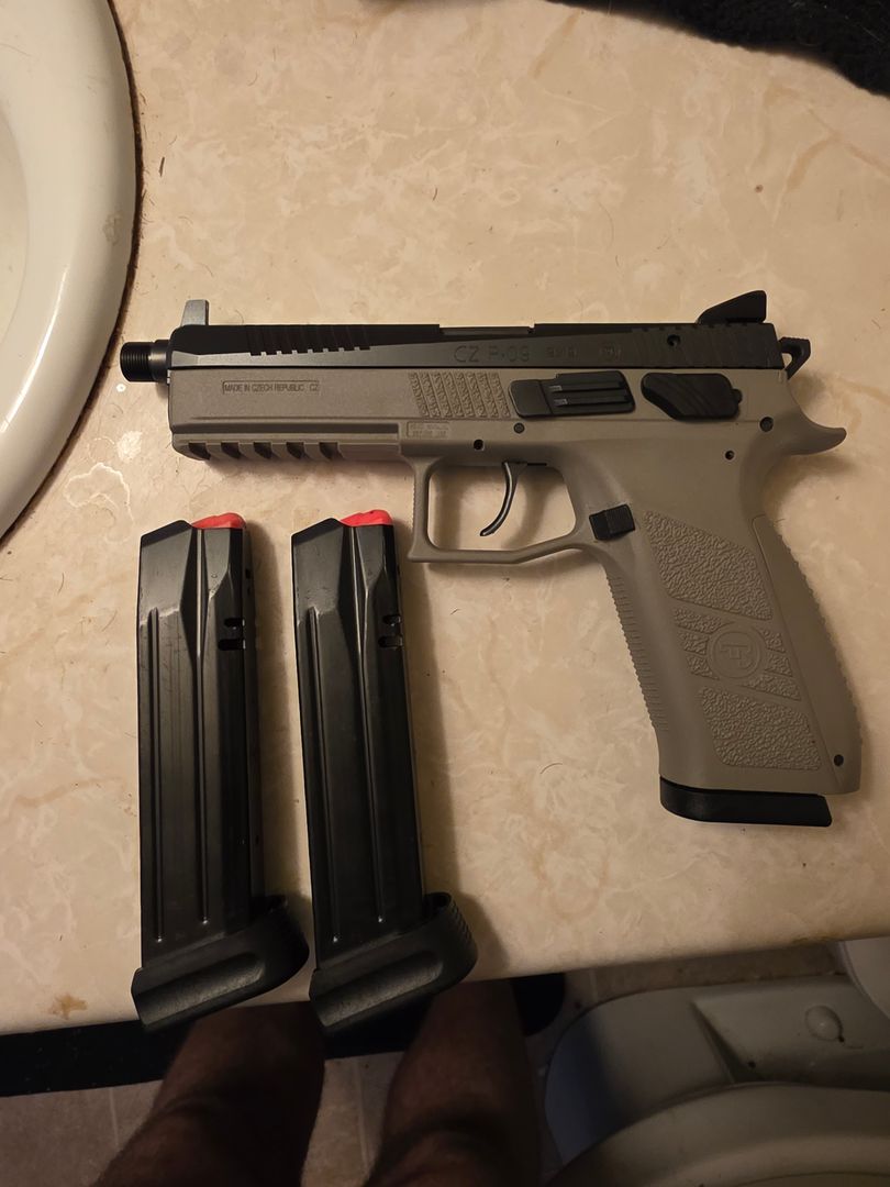 Cz P-09