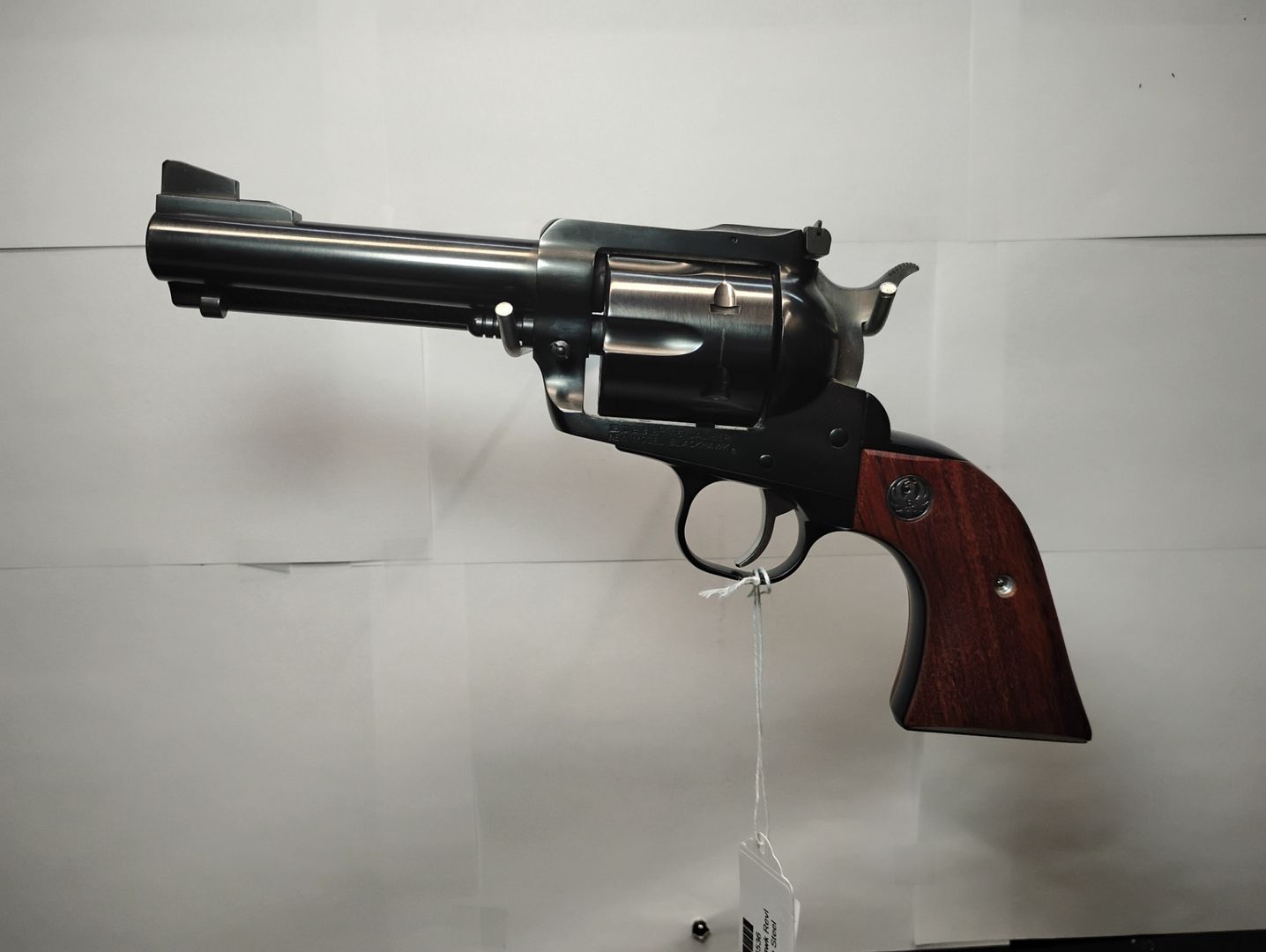 Ruger New Model Blackhawk 45 (Long) Colt 4.5" 2