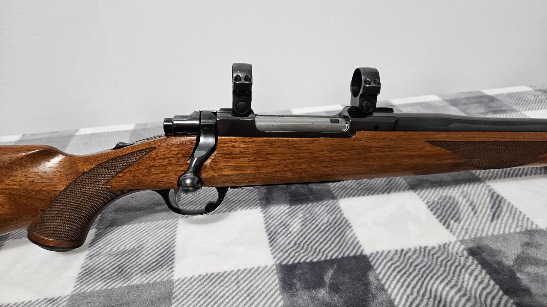 Ruger M-77 5