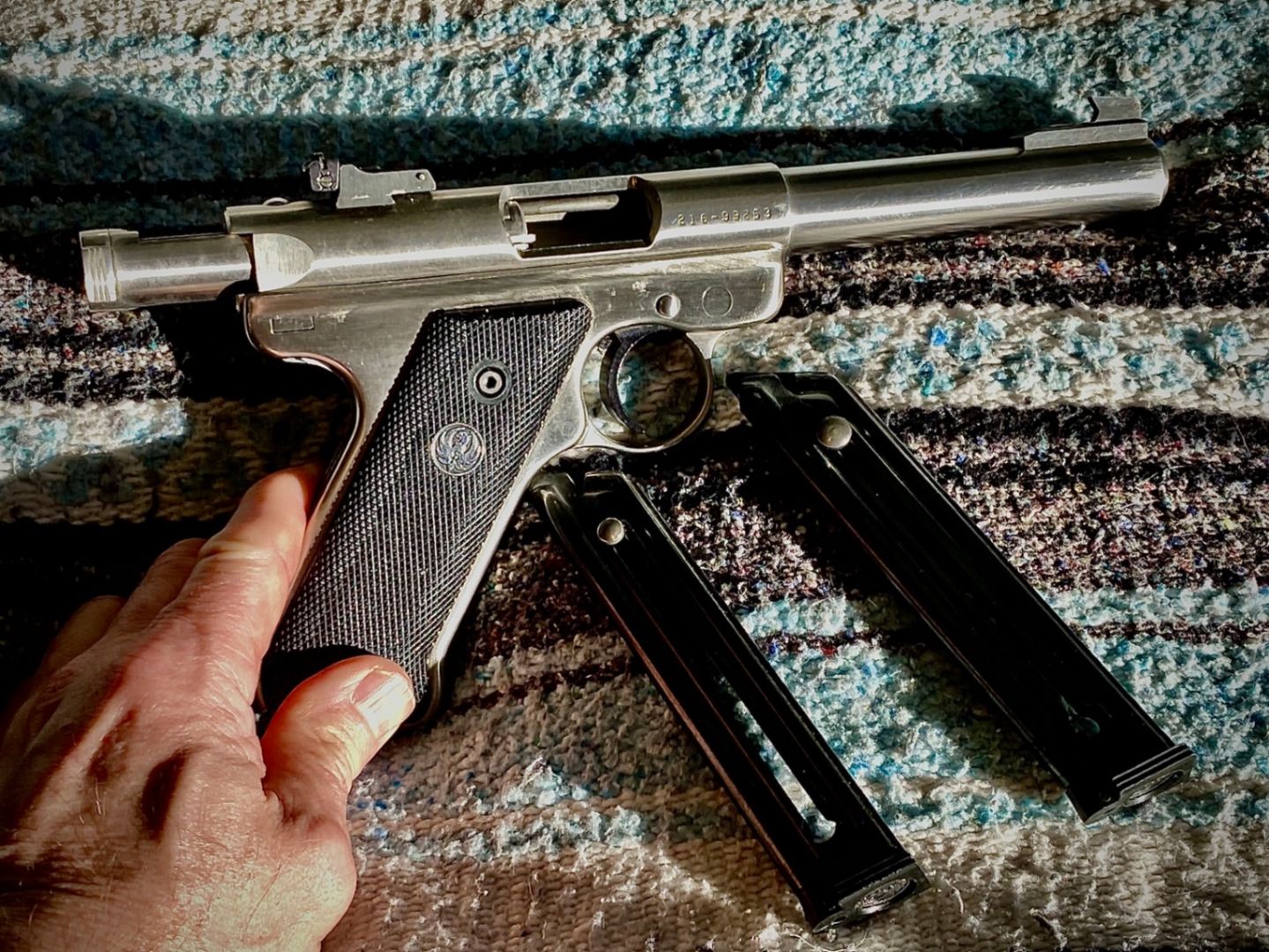 Ruger MKII Stainless bull-barrel 2