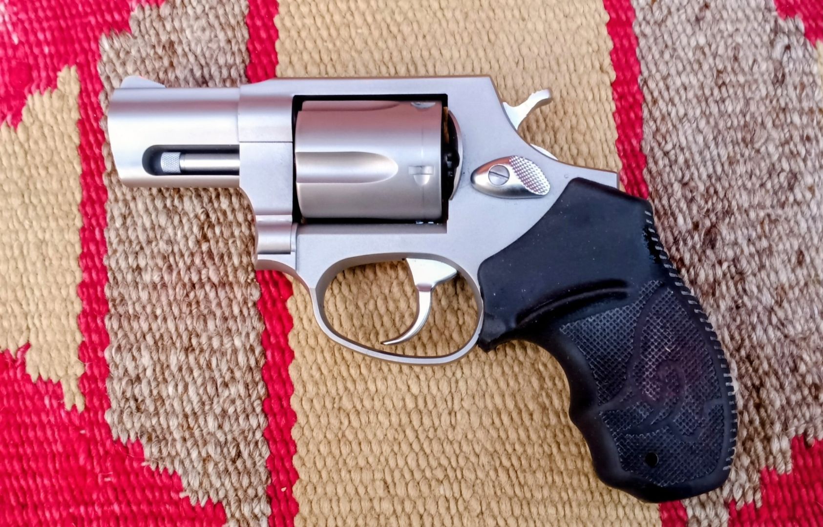 TAURUS 38 SPL  2