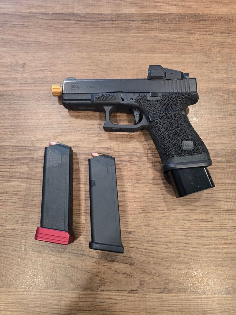 Glock 19 Gen 4 2