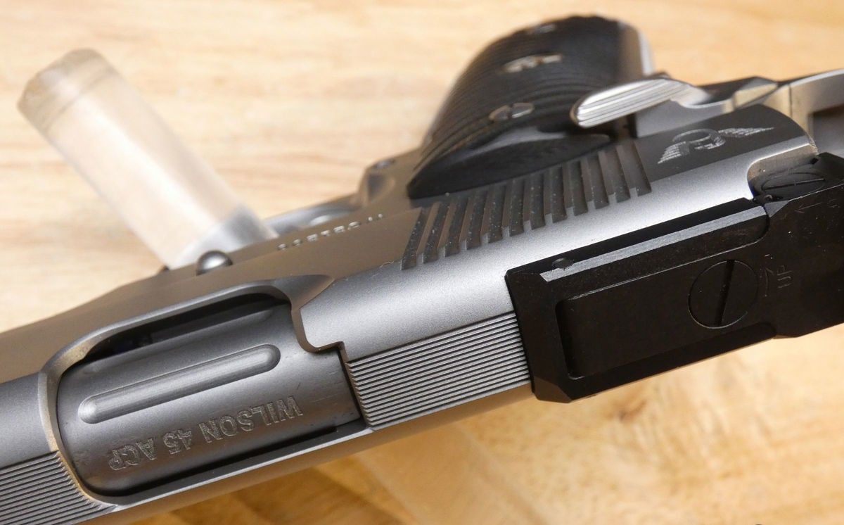 Wilson Combat Classic Supergrade 1911 - .45 ACP - 6 Mags - Super Grade 2