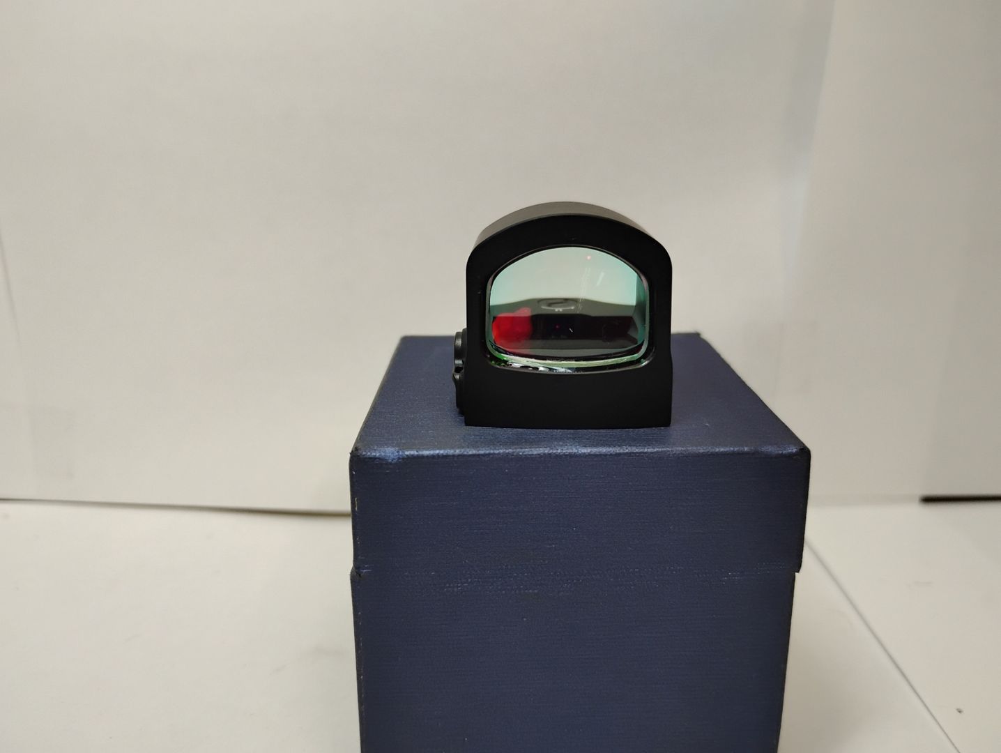 Holosun 407A3 3MOA Shake Awake Red Dot Sight 2