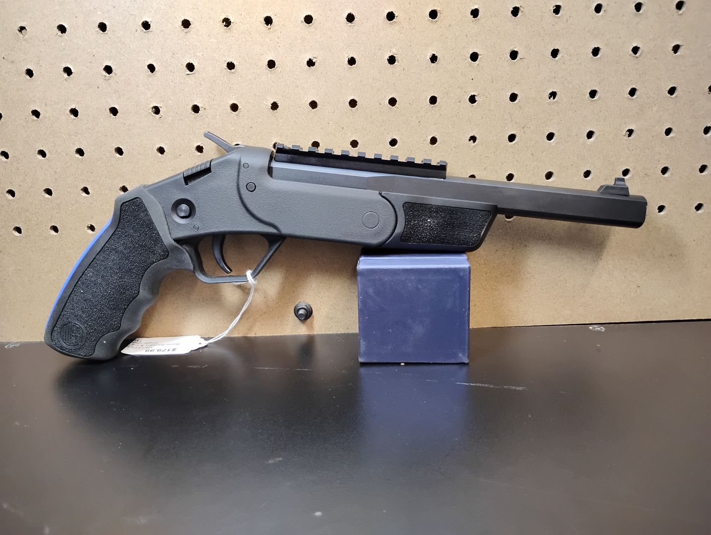 Rossi The Brawler – 45 Colt / 410 Single Shot Break Action Pistol