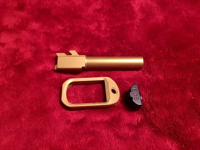 Glock 19 Gen 4 Agency MagWell / Barrel Combo Deal  5