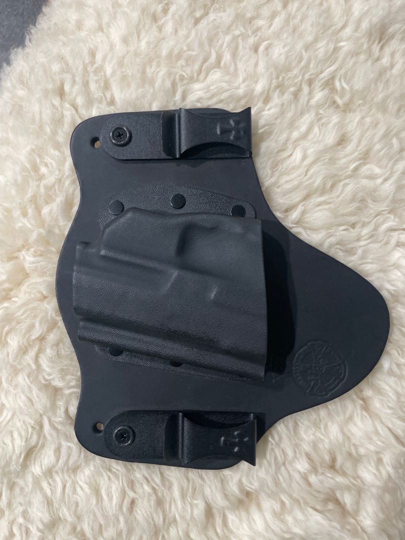 HK VP9 Crimson Trace Crossbreed Holster(new)
