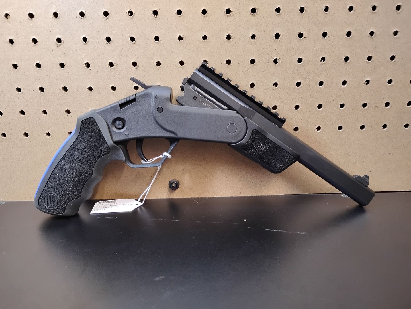Rossi The Brawler – 45 Colt / 410 Single Shot Break Action Pistol 3