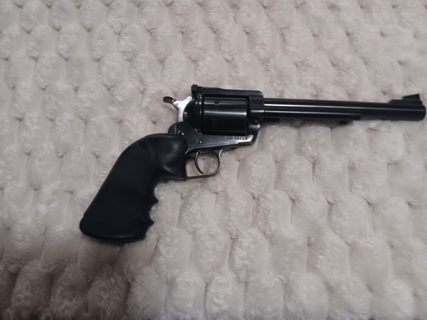 Ruger .44 Magnum New Model Super Blackhawk 2