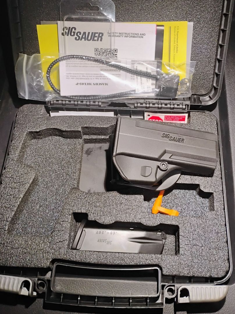 SIG SAUER P320 COMPACT .40 S&W 4