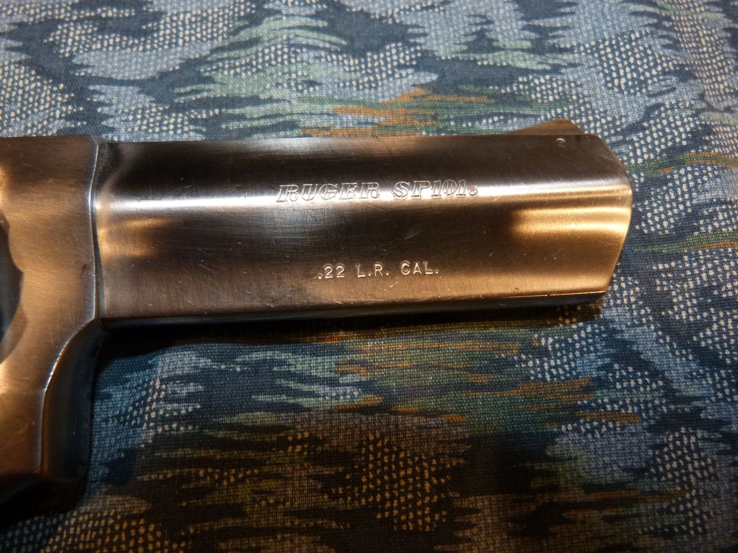 Collectable Ruger Stainless SP101 22 Cal Revolver - Mint! - 1990 3