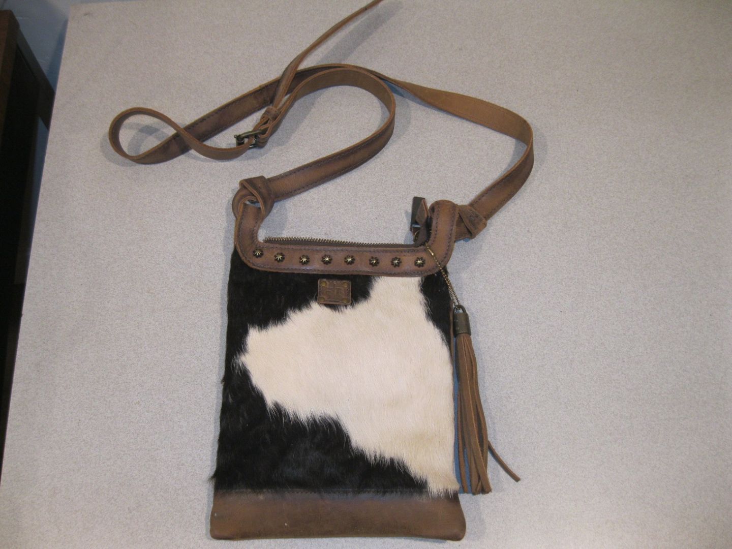 STS Ranch Wear Cowhide Tote Purse