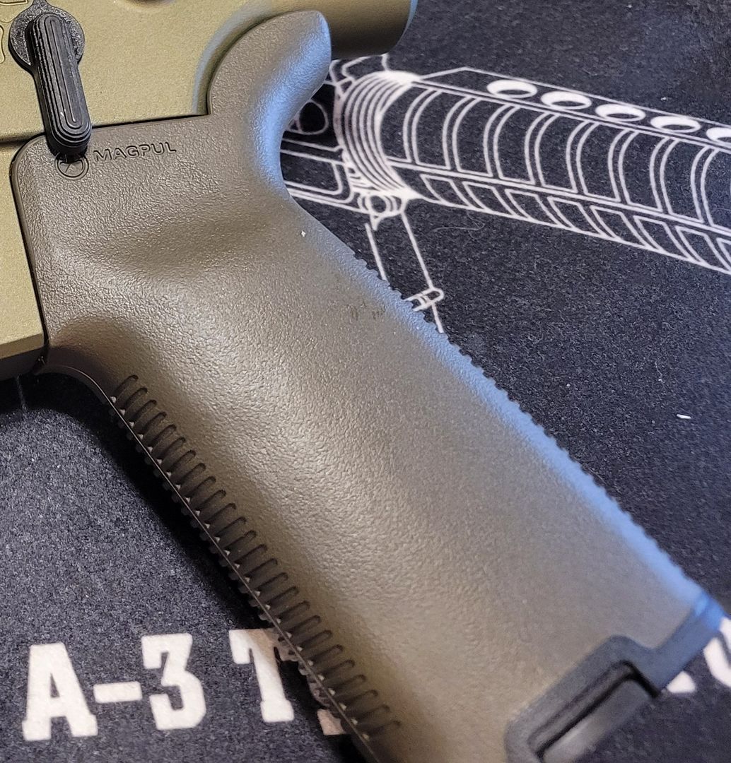 Magpul MOE TR Stock w/MOE K2+ Grip 3