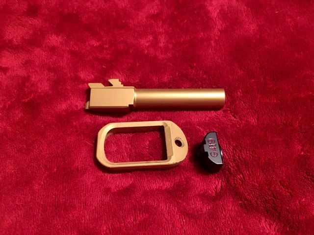 Glock 19 Gen 4 Agency MagWell & Gold TiN Barrel Combo Deal 