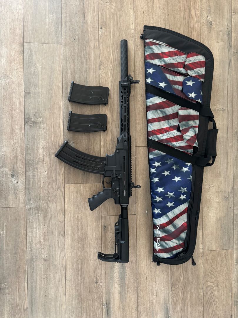 Rock Island VR80 12 Gauge 3in Black Anodized Semi Automatic Shotgun - 20in 2