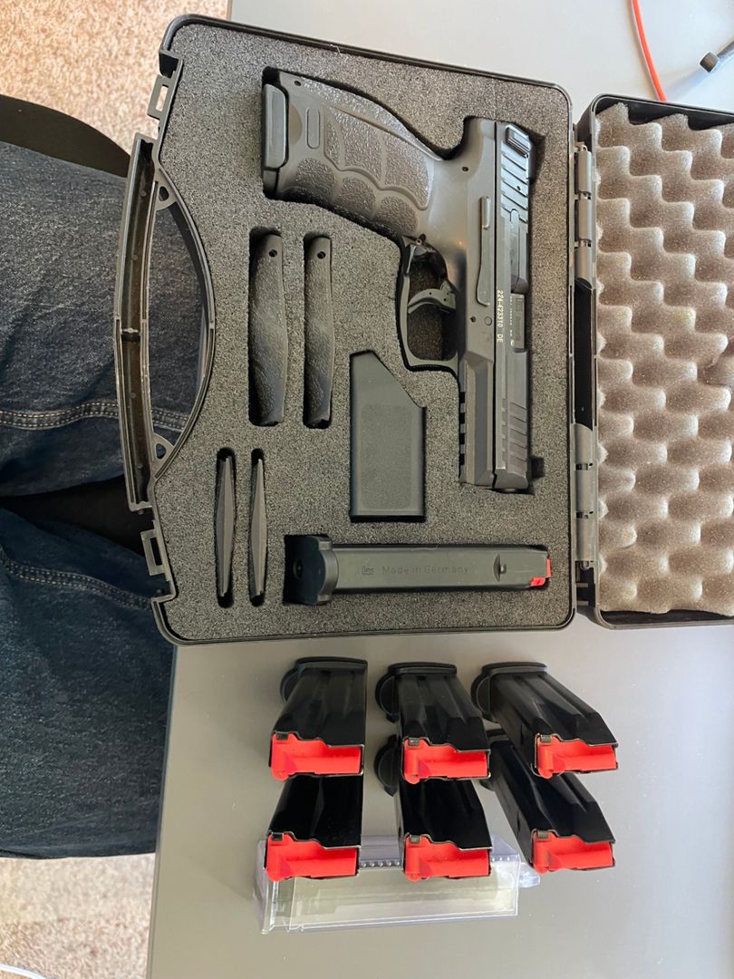 HK VP9 with Extra Magazines, Threaded Barrel, & Holster